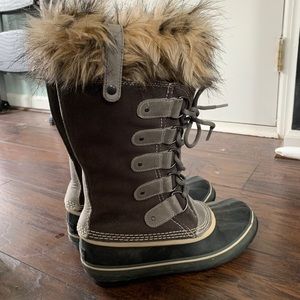 Sorel Joan of Arctic Boots